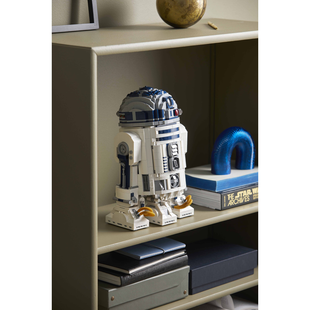 Конструктор LEGO Star Wars R2-D2 2314 деталей (75308) - зображення 11