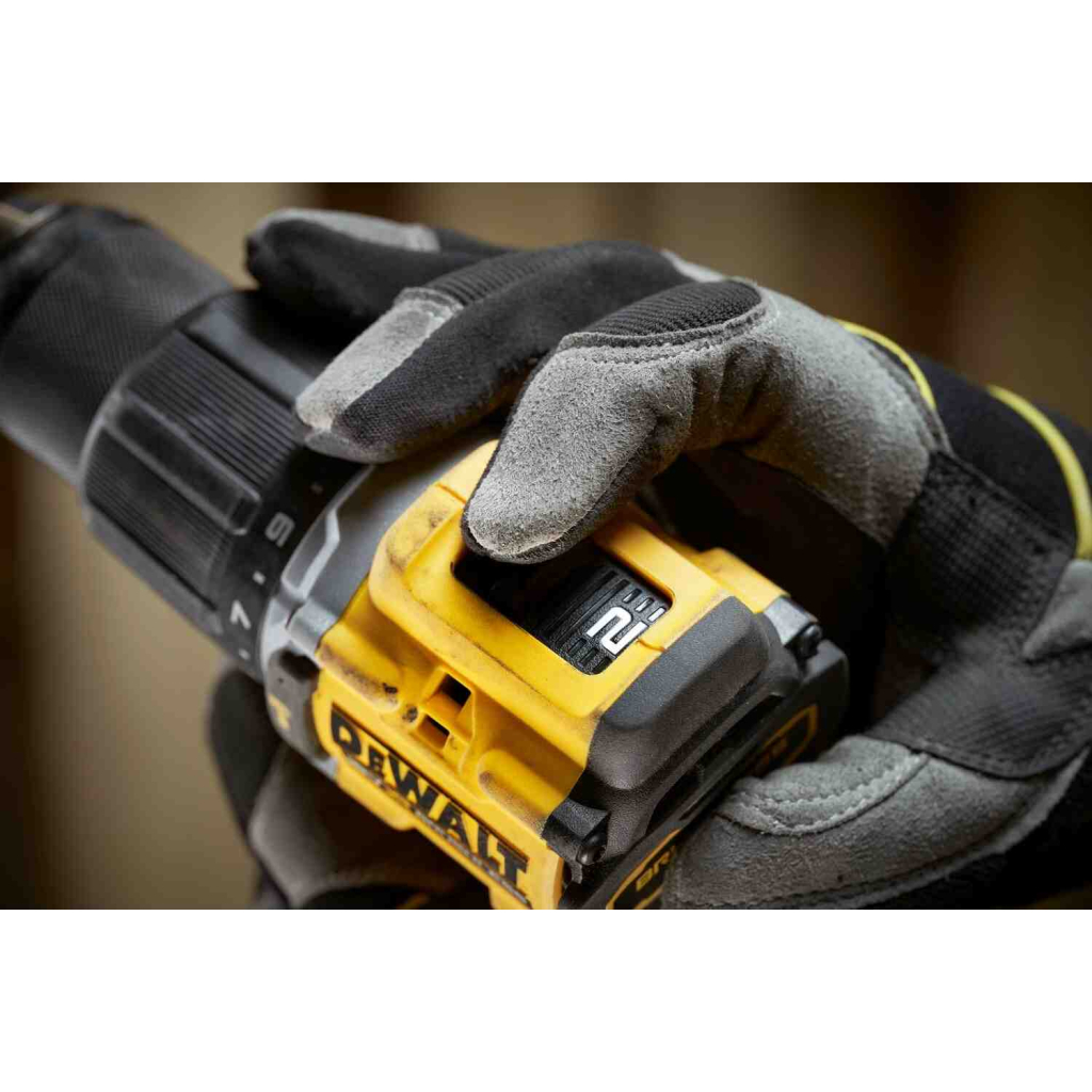 Шуруповерт DeWALT XR Li-Ion 18V 2x2Ah, 74 Нм, 0-450/0-1650 об/хв, 1.17 кг, TSTAK (DCD799D2T) - зображення 7
