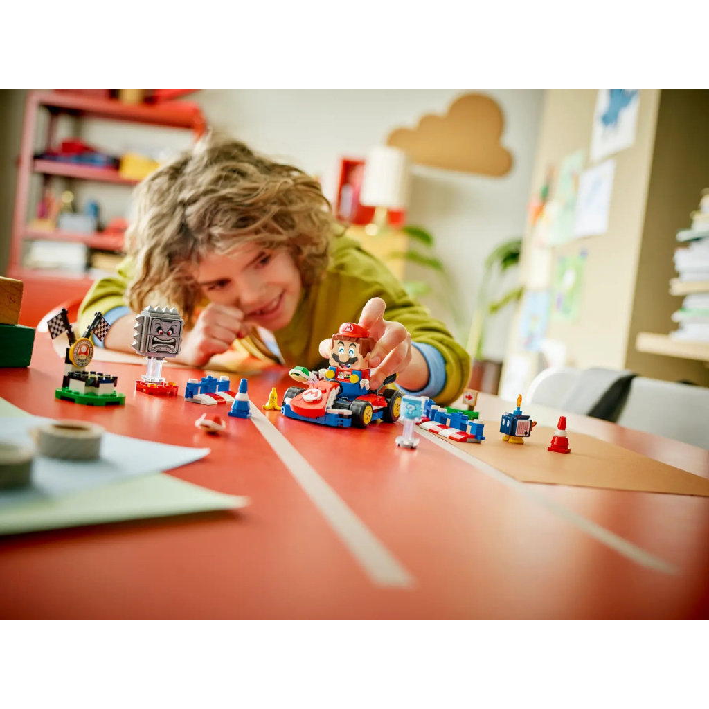 Конструктор LEGO Super Mario Mario Kart – Interactive Mario та Standard Kart (72043) - зображення 10