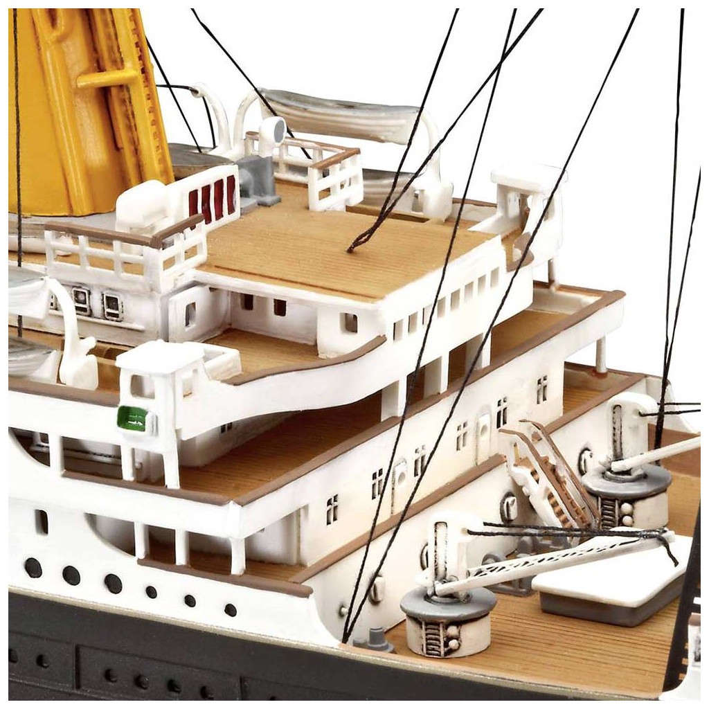 Збірна модель Revell Лайнер Титанік. До 100-річчя споруди. (4009803057156) - зображення 4