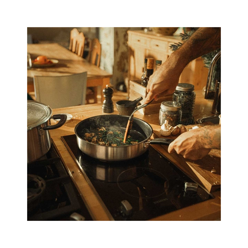 Сотейник Fiskars Functional Form з кришкою 26 см (1072314) - зображення 6