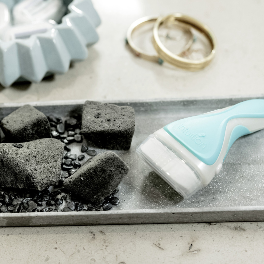 Бритва Wilkinson Sword Intuition Sensitive (4027800416004) - изображение 3