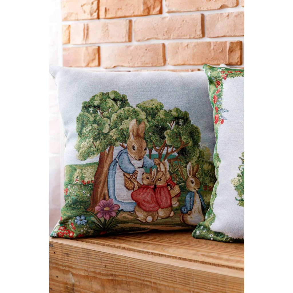 Подушка Прованс декоративна гобеленова Зайчиха із зайчатами Галявина 45х45 см (034246) - зображення 2