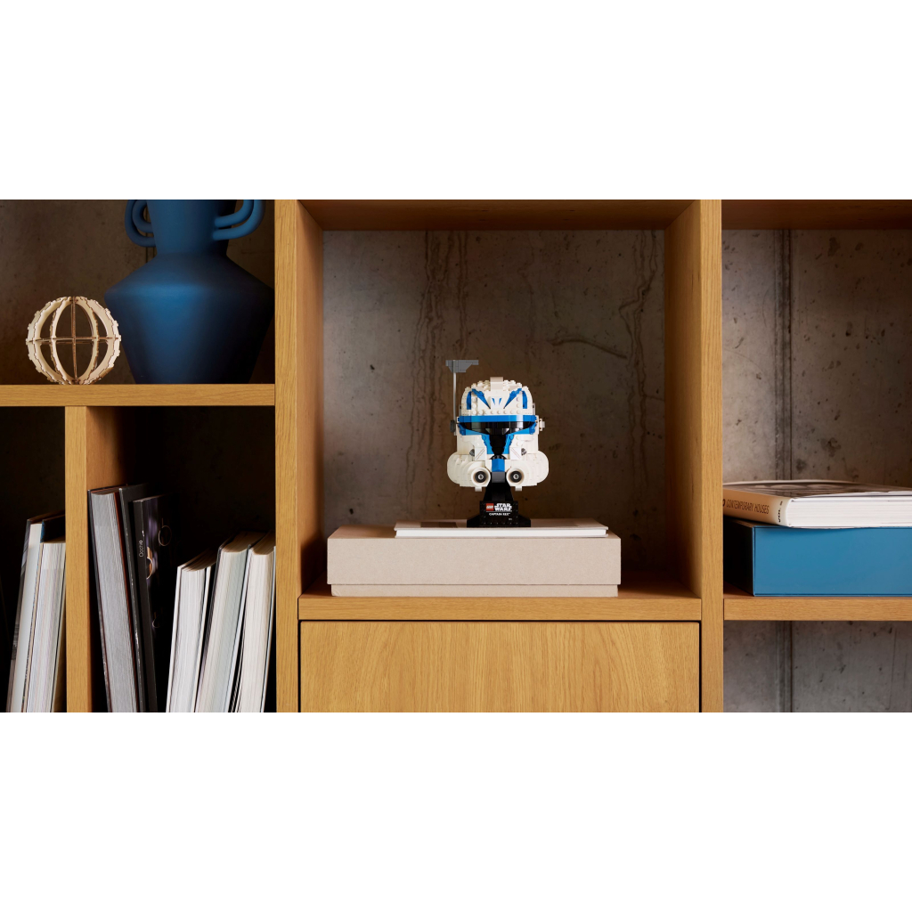 Конструктор LEGO Star Wars Шолом капітана Рекса 854 деталі (75349) - зображення 9