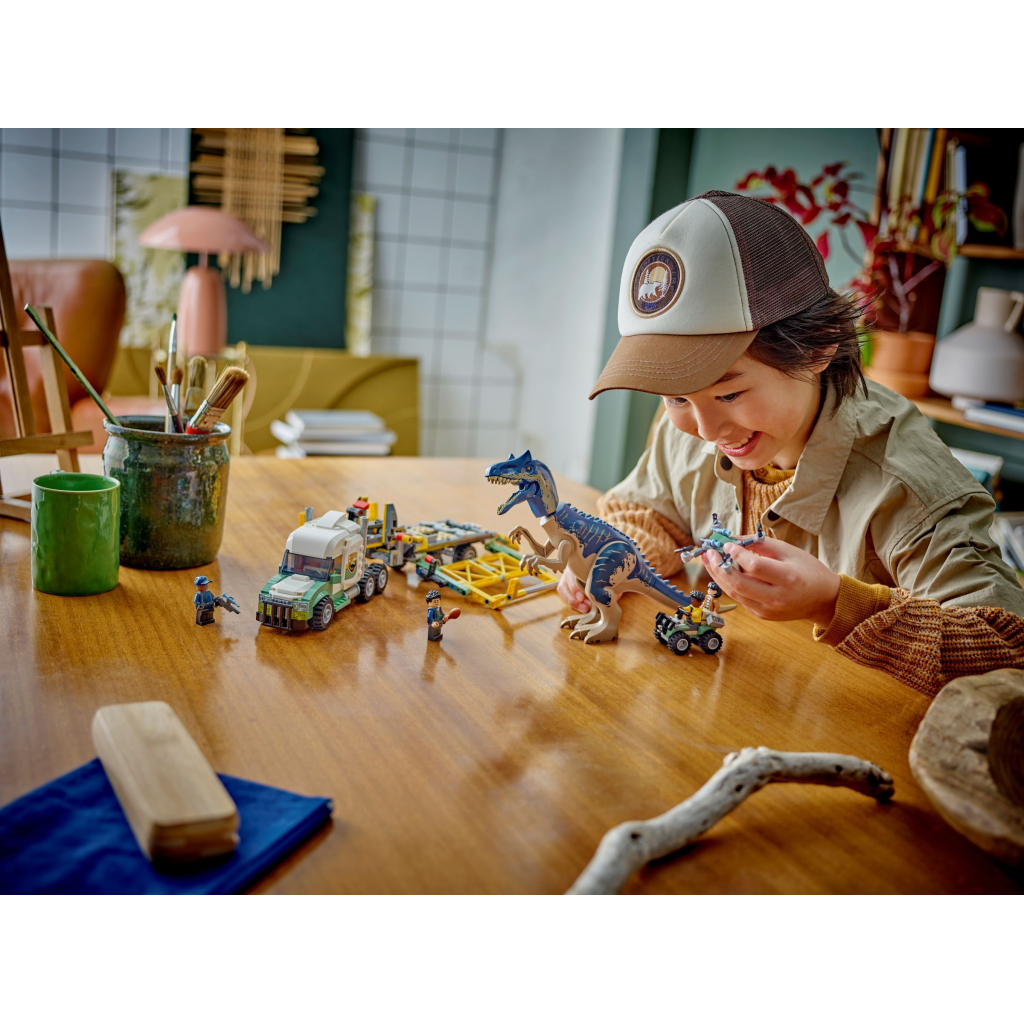 Конструктор LEGO Jurassic World Місії динозаврів: Вантажівка для перевезення алозавра (76966) - зображення 10