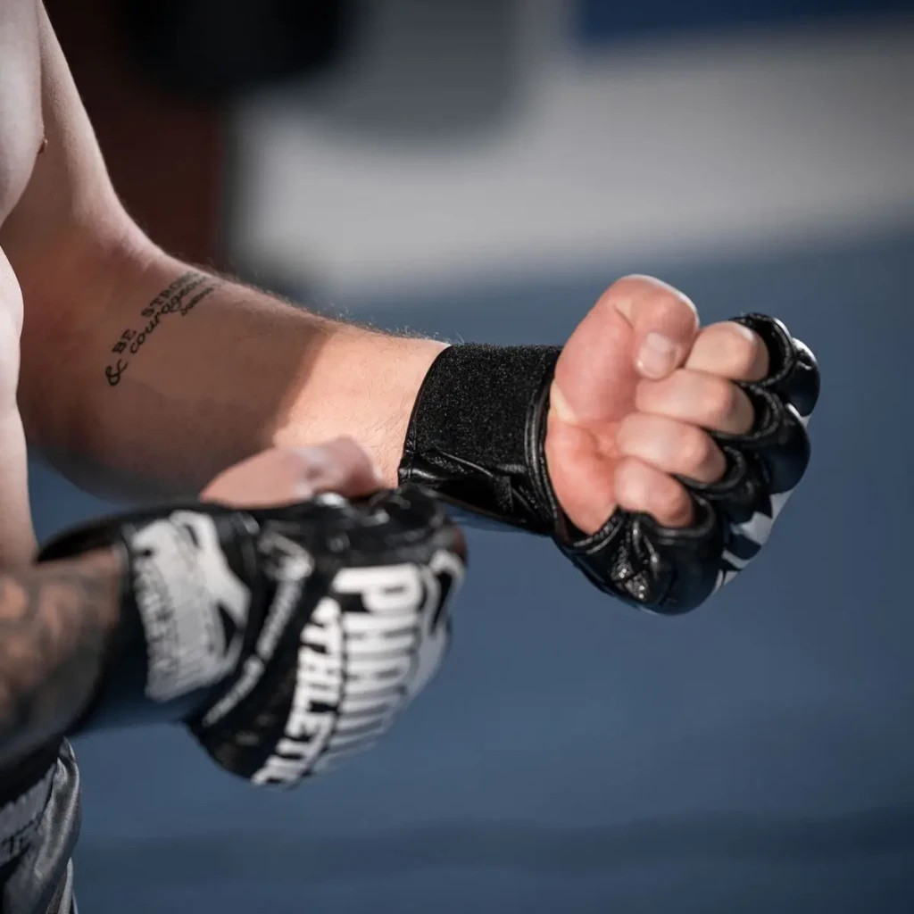 Рукавички для MMA Phantom Blackout Black S/M (PHMMAG1648-SM) - зображення 5