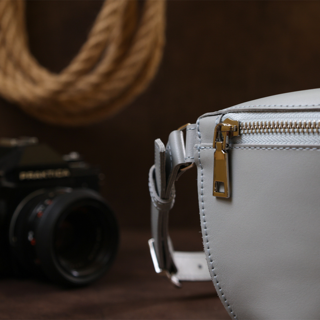 Сумка Shvigel Бананка з натуральної шкіри Сіра (16389) - зображення 9