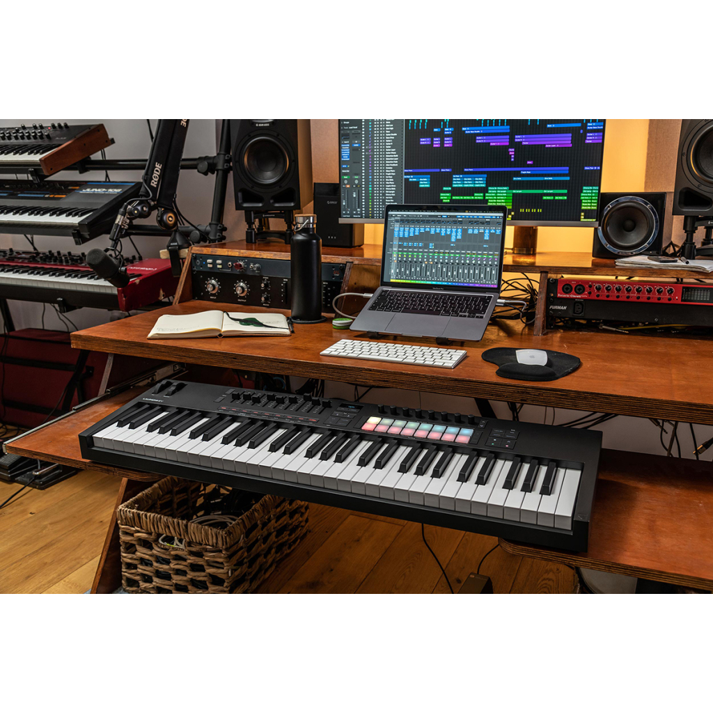 MIDI-клавіатура Novation Launchkey 61 MK4 (236473) - изображение 11