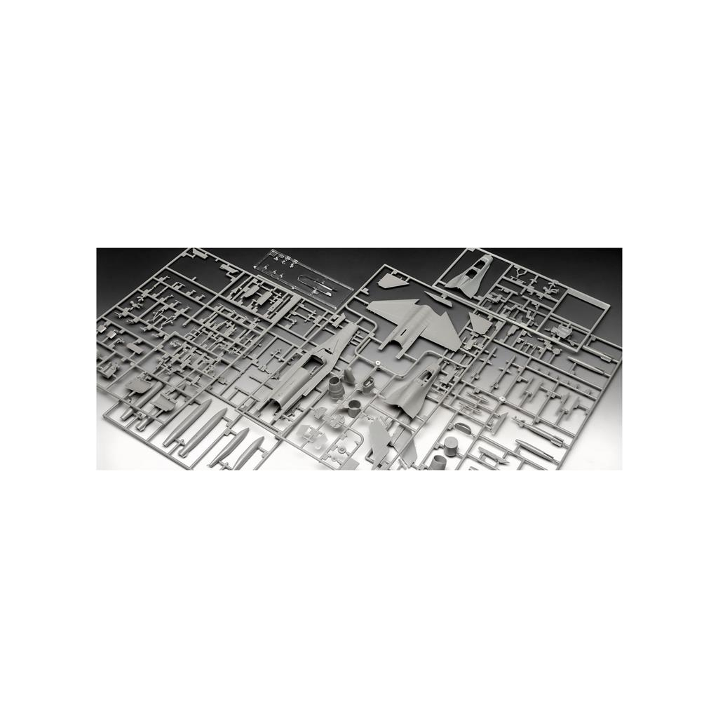 Збірна модель Revell Літак F-16D Tigermeet 2014 рівень 4, 1:72 (RVL-03844) - зображення 9