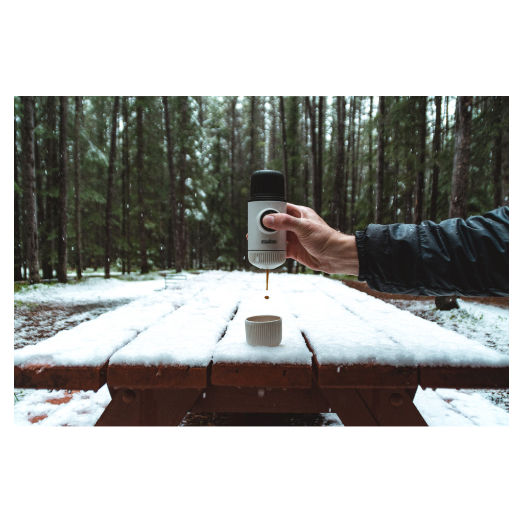 Кавоварка кемпінгова Wacaco Nanopresso з чохлом біла (WNANOWH) - зображення 5