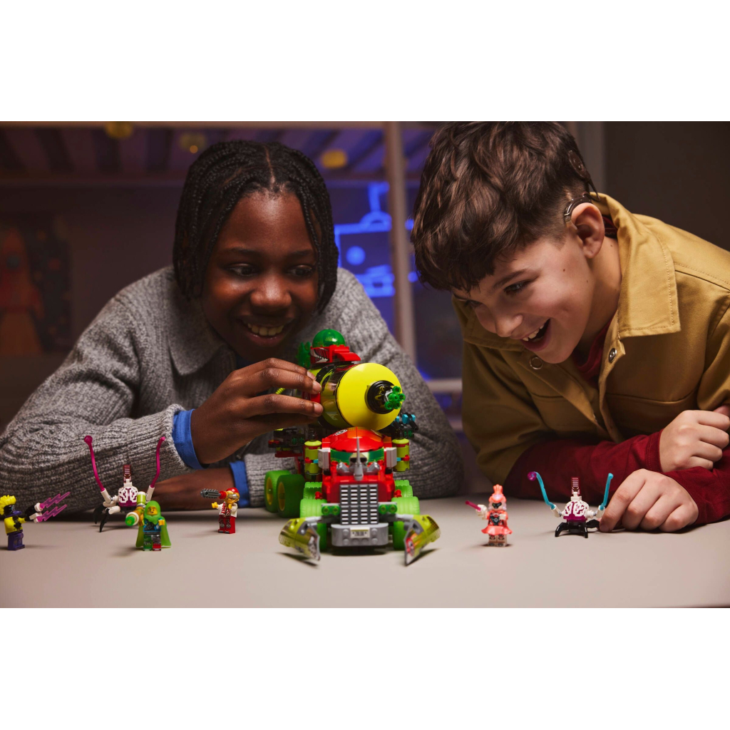 Конструктор LEGO DREAMZzz Вантажівка Матео з аерозольною фарбою (71499) - зображення 10