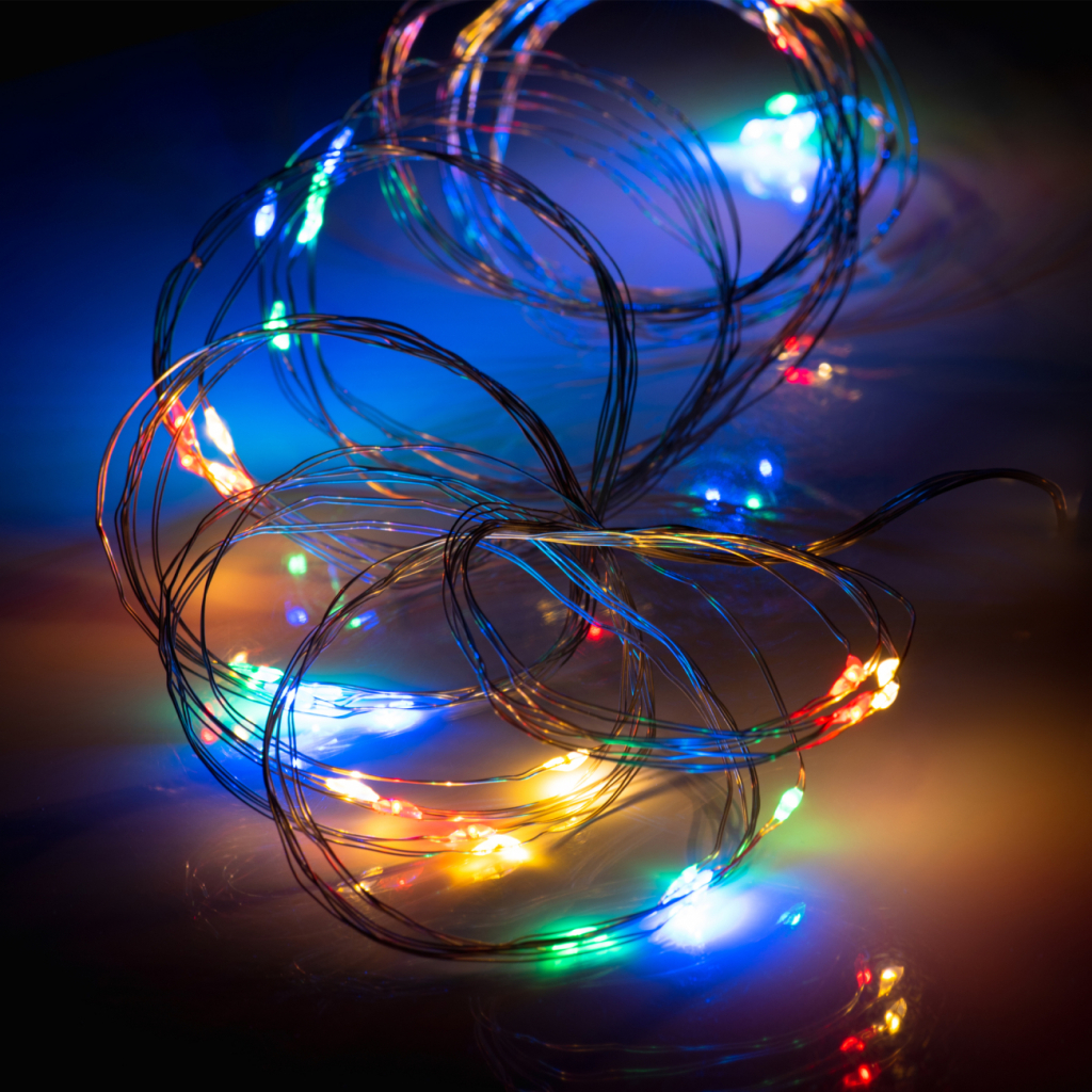 Гірлянда YES! Fun Пучок на мідному дроті 50 LED Різнокольорова 1 м Статична На батарейках (975014) - зображення 3