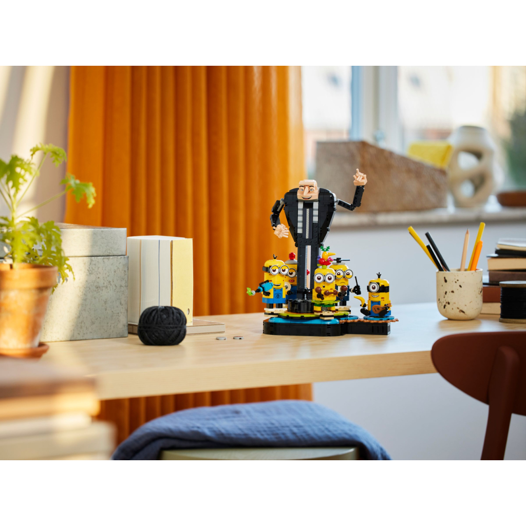 Конструктор LEGO Нікчемний я 4 Гру й посіпаки з кубиків 839 деталей (75582) - зображення 7