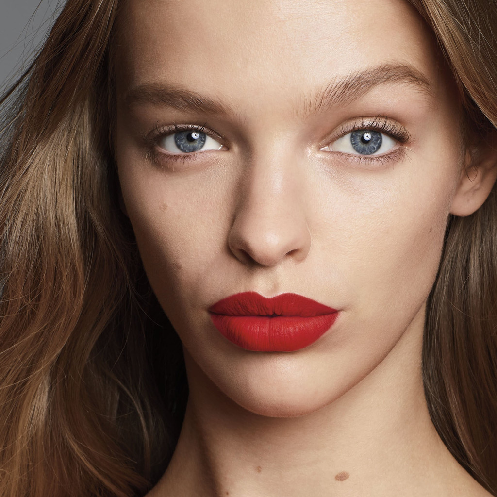 Помада для губ Maybelline New York Color Sensational Ultimatte 299 More Scarlet 2 г (30162051) - зображення 6