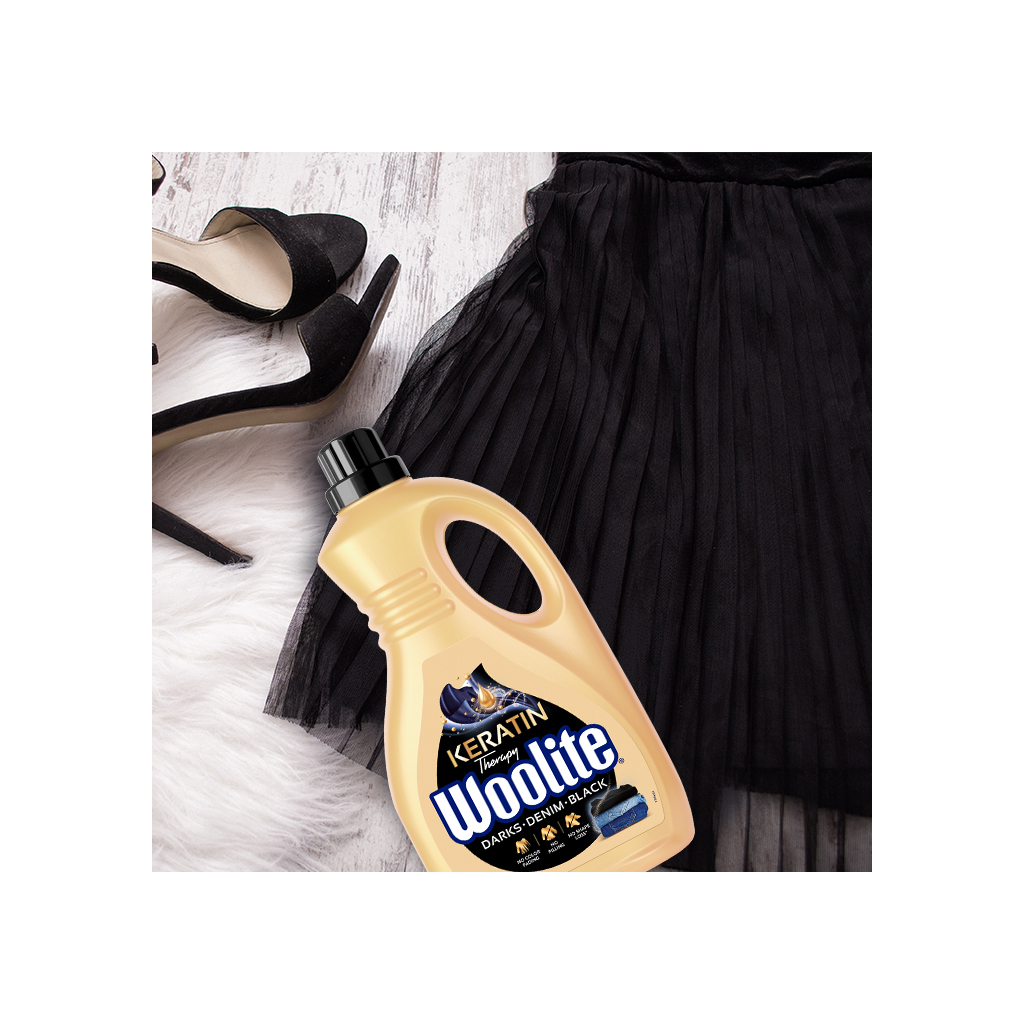 Гель для прання Woolite Для чорних, темних та джинсових тканин З кератином 2.7 л (5900627090482) - зображення 4