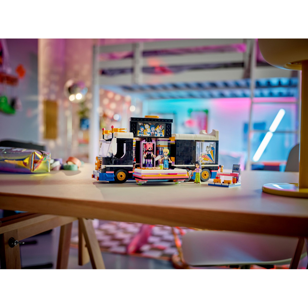 Конструктор LEGO Friends Автобус для музичного туру поп-зірки 845 деталей (42619) - зображення 9