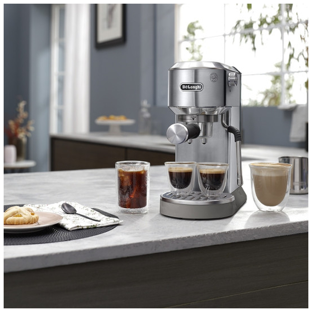 Ріжкова кавоварка еспресо DeLonghi EC 890.M - зображення 4