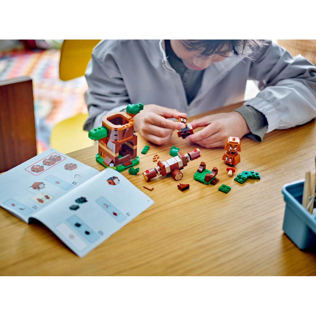 Конструктор LEGO Super Mario Ігровий майданчик для Goombas (71433) - зображення 9