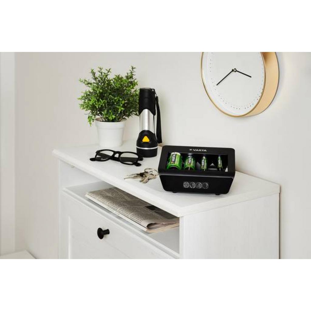 Зарядний пристрій для акумуляторів Varta LCD universal Charger Plus (57688101401) - изображение 7