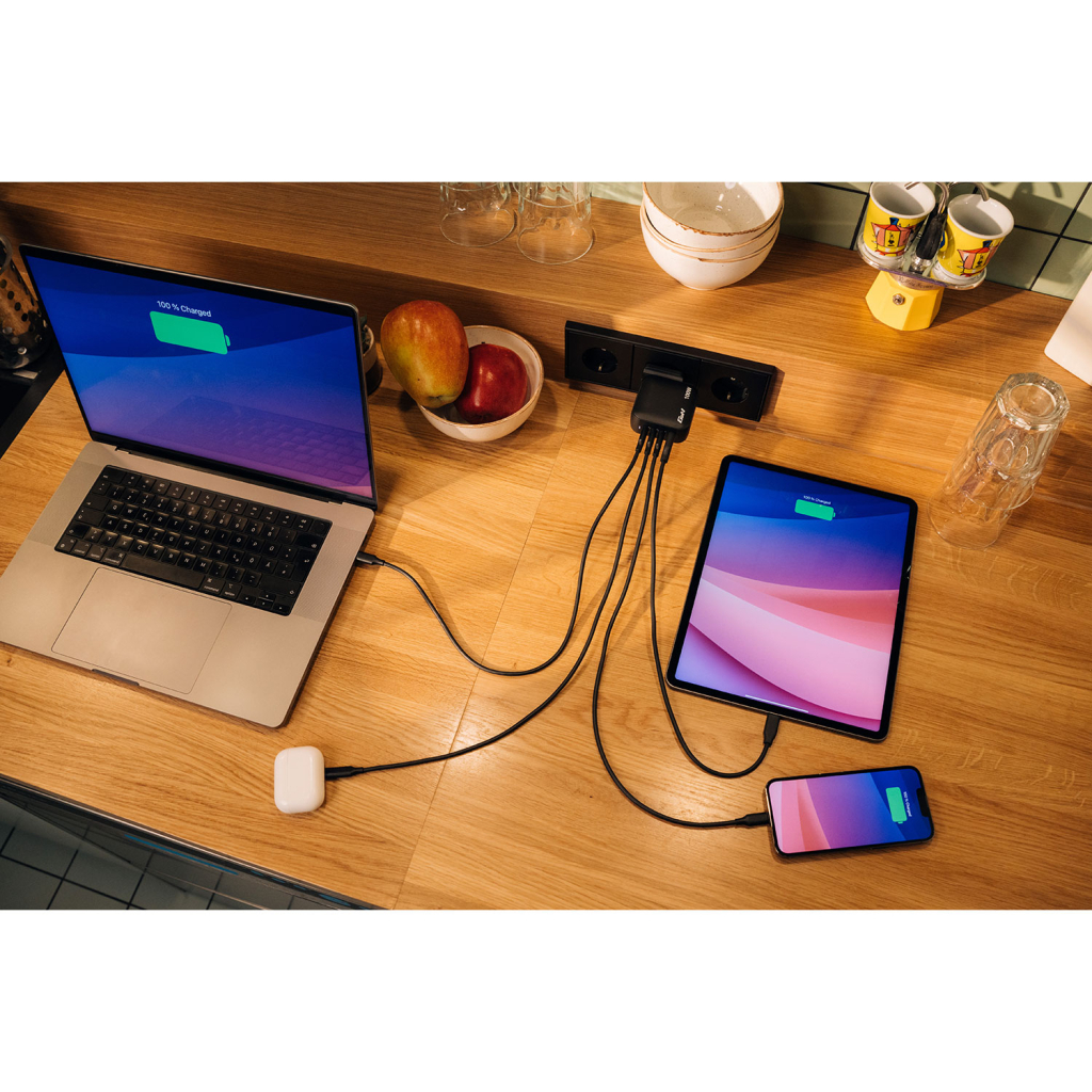 Зарядний пристрій Verbatim MiniGaN 100 W 4 ports (3xUSB-C/1xUSB-A) (32231) - зображення 6