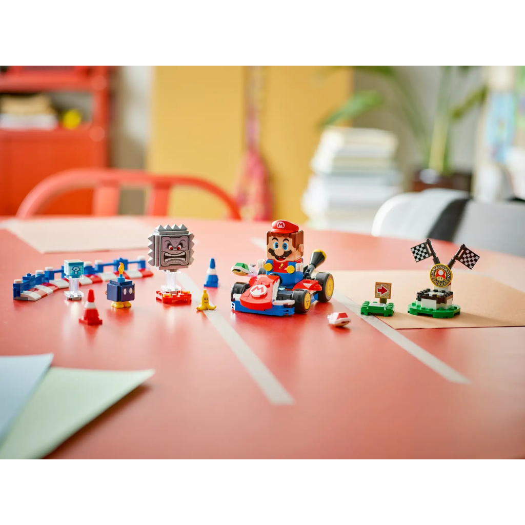 Конструктор LEGO Super Mario Mario Kart – Interactive Mario та Standard Kart (72043) - зображення 12