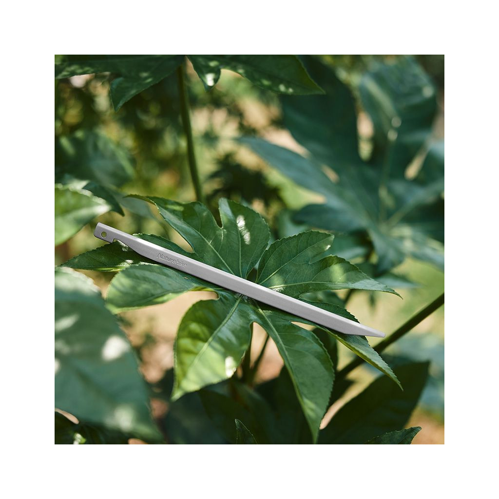 Комплект кілочків Naturehike CNK2300ZP016 20 см сріблясті 8 шт (6976023925030) - зображення 8