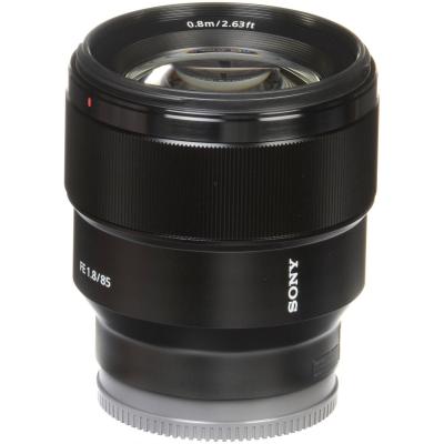 Об'єктив Sony 85mm f/1.8 для камер NEX FF (SEL85F18.SYX) - зображення 8