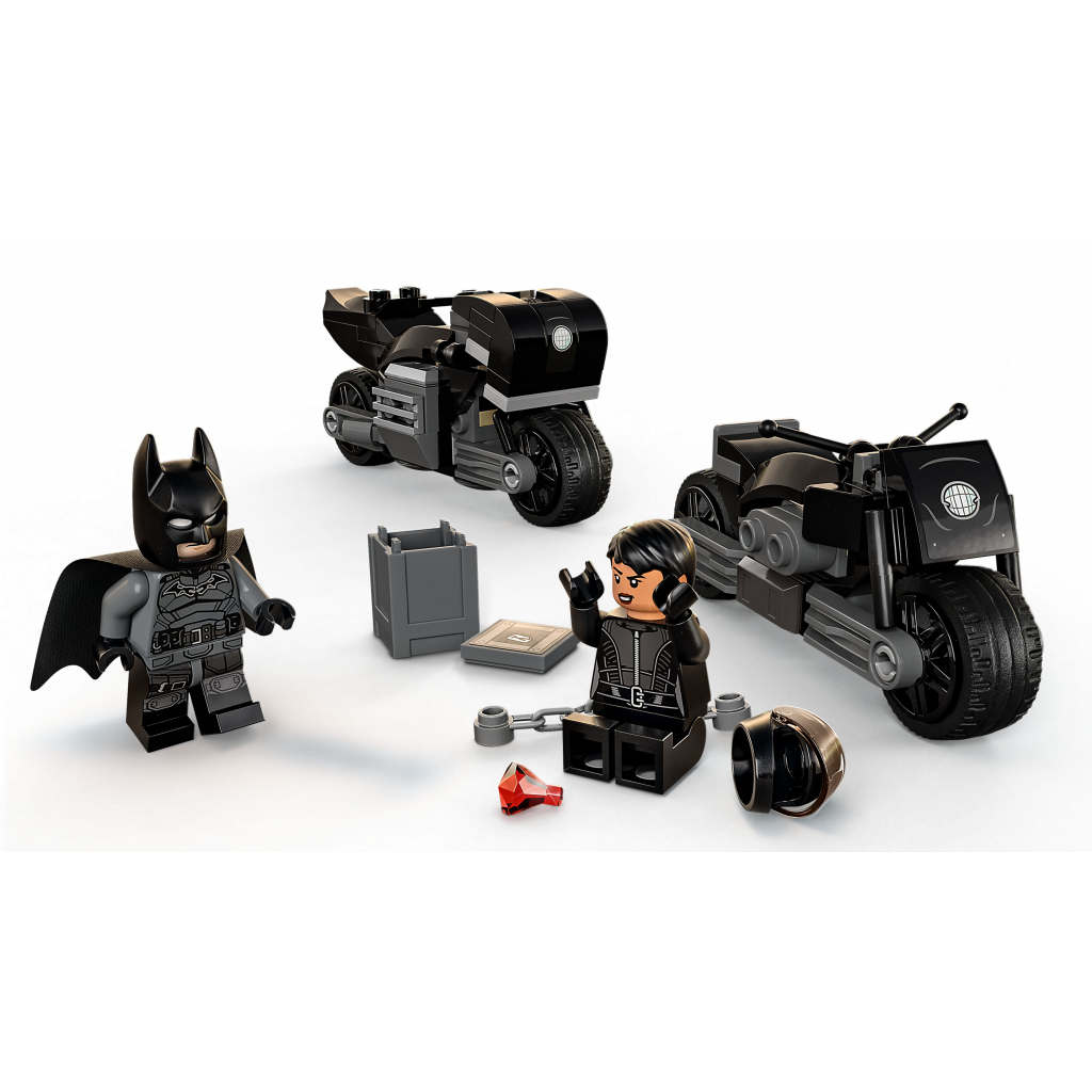 Конструктор LEGO Super Heroes DC Batman Бетмен та Селіна Кайл: погоня (76179) - зображення 3