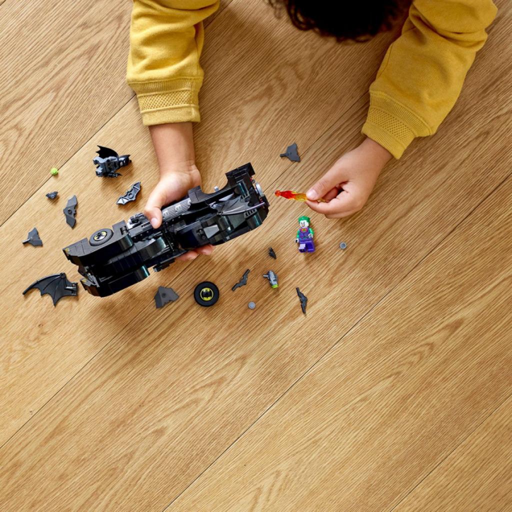Конструктор LEGO Super Heroes DC Comics Batmobile: Погоня за Джокером 342 деталі (76119) - зображення 4