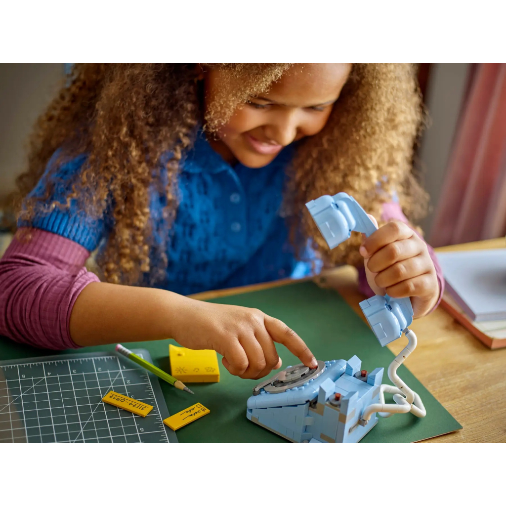 Конструктор LEGO Creator Ретро телефон (31174) - зображення 8