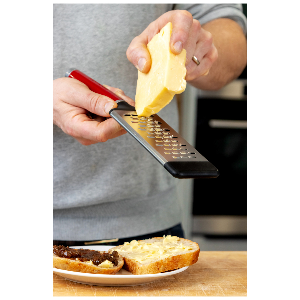 Терка KitchenAid Coreline, 29,6 см, з чохлом, червона (KAG320OHERE) - зображення 8