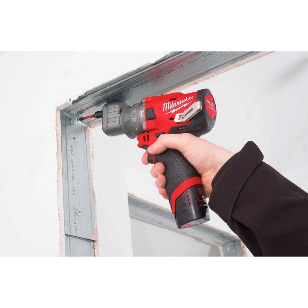 Шуруповерт Milwaukee M12 FPDX-202X, 37Нм, 2x2Аг, 2 насадки, кейс (4933464136) - зображення 10