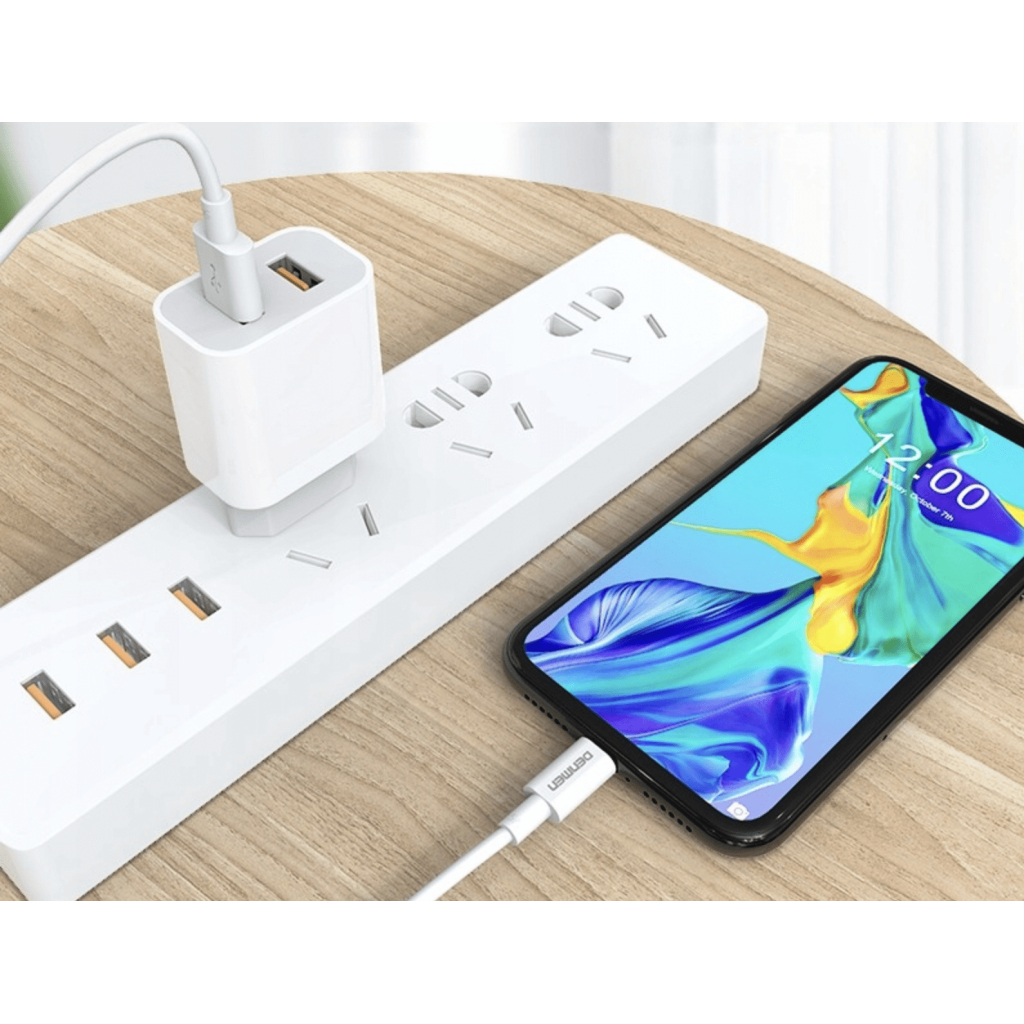Зарядний пристрій Denmen 2xUSB 2.4A white (DM-DC05-WH) - зображення 5