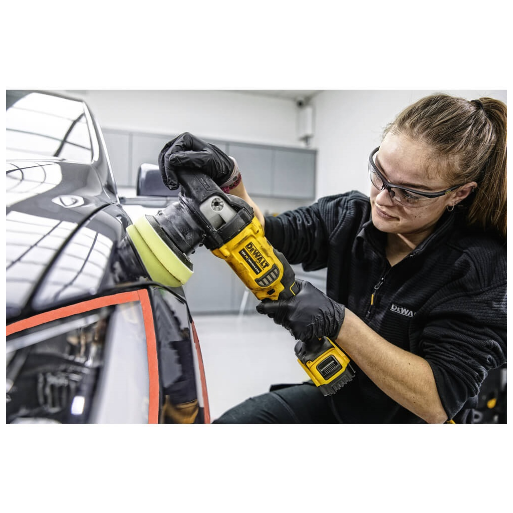 Шліфувальна машина DeWALT полірувальна 18В XR Li-Ion, 2x5Ah, кейс TSTAK (DCM848P2) - зображення 5