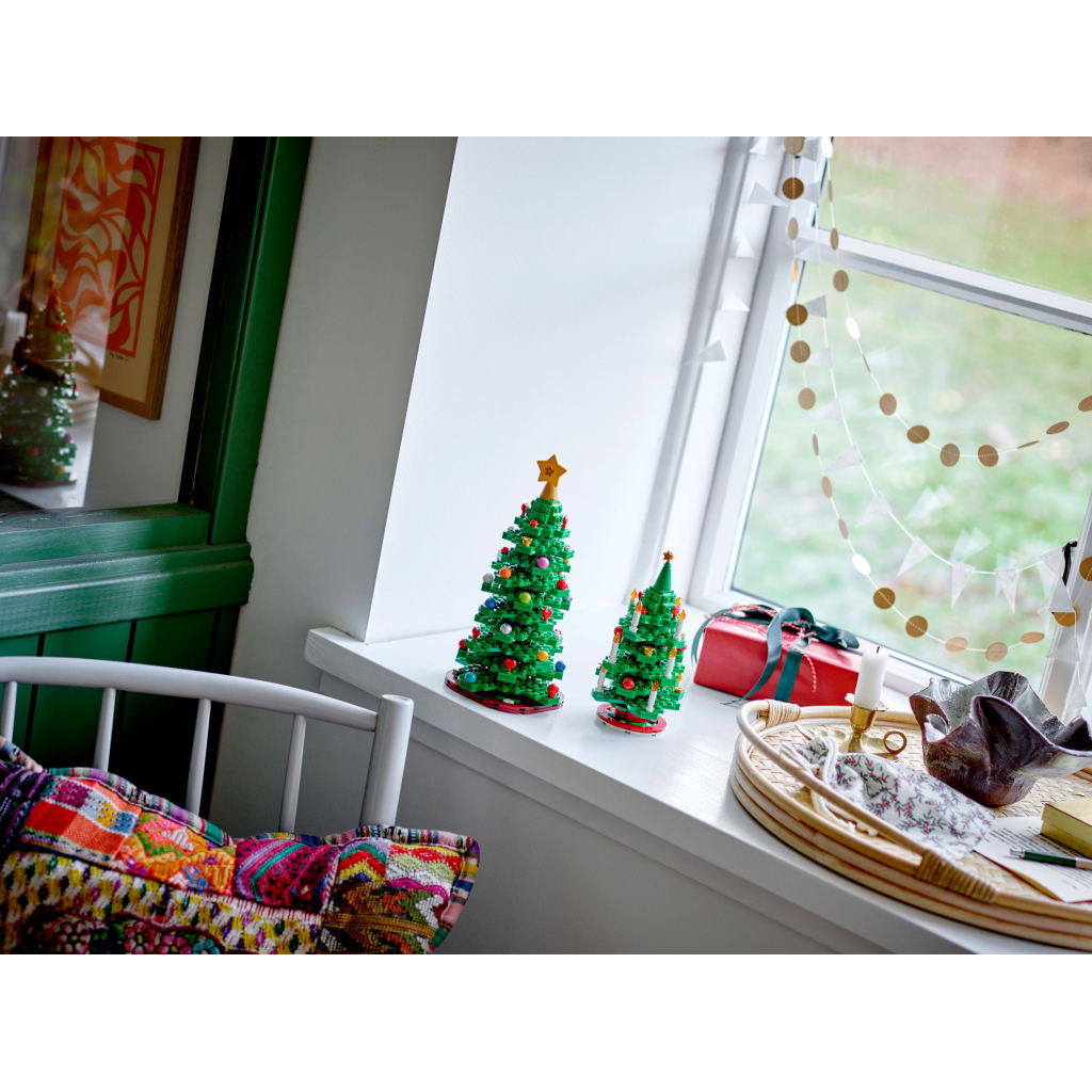 Конструктор LEGO Iconic Новорічна ялинка (40573) - зображення 5