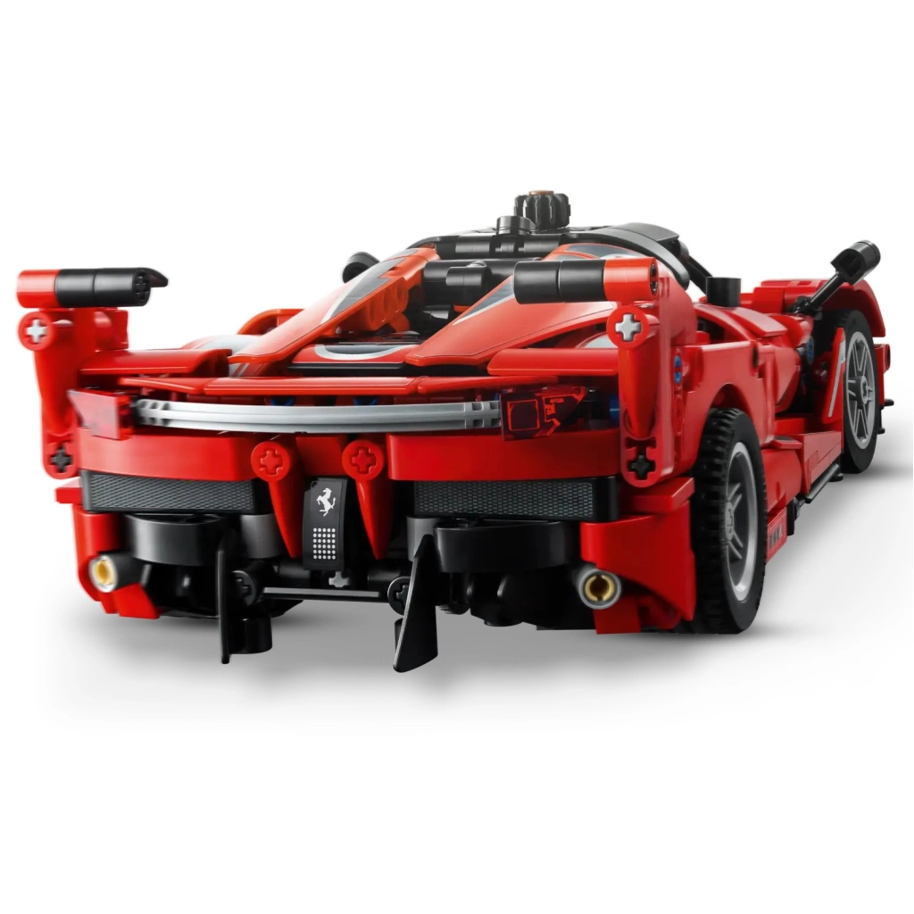 Конструктор LEGO Technic Ferrari FXX K (42212) - зображення 4