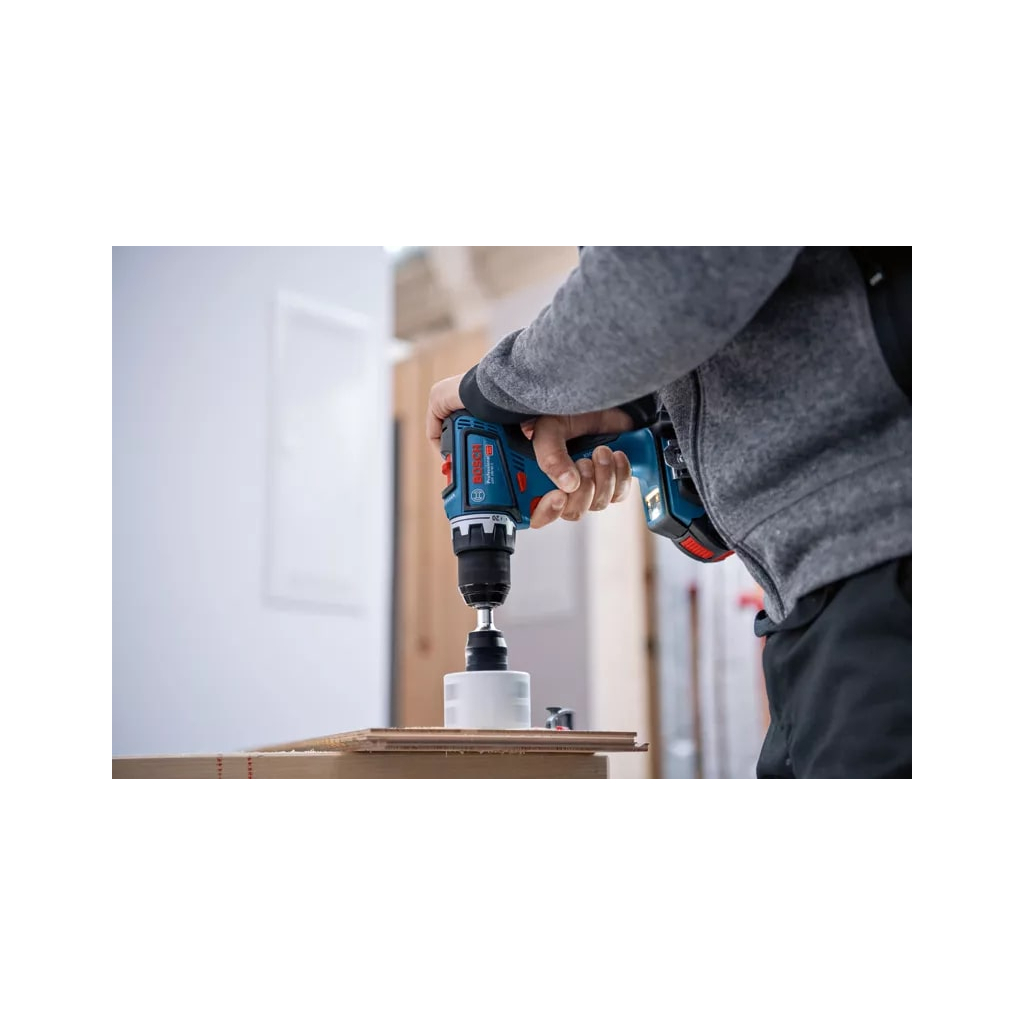 Шуруповерт Bosch GSR 18V-90 C 18V, 36-64Нм, 0-2100 об/хв, кейс, 1.1кг (без АКБ та ЗП) (0.601.9K6.002) - зображення 6