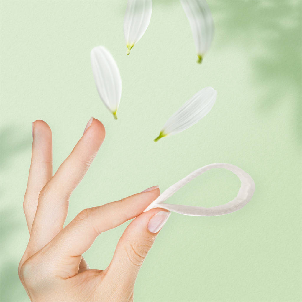 Щоденні прокладки Naturella Camomile Light 52 шт. (8001090604040) - зображення 6