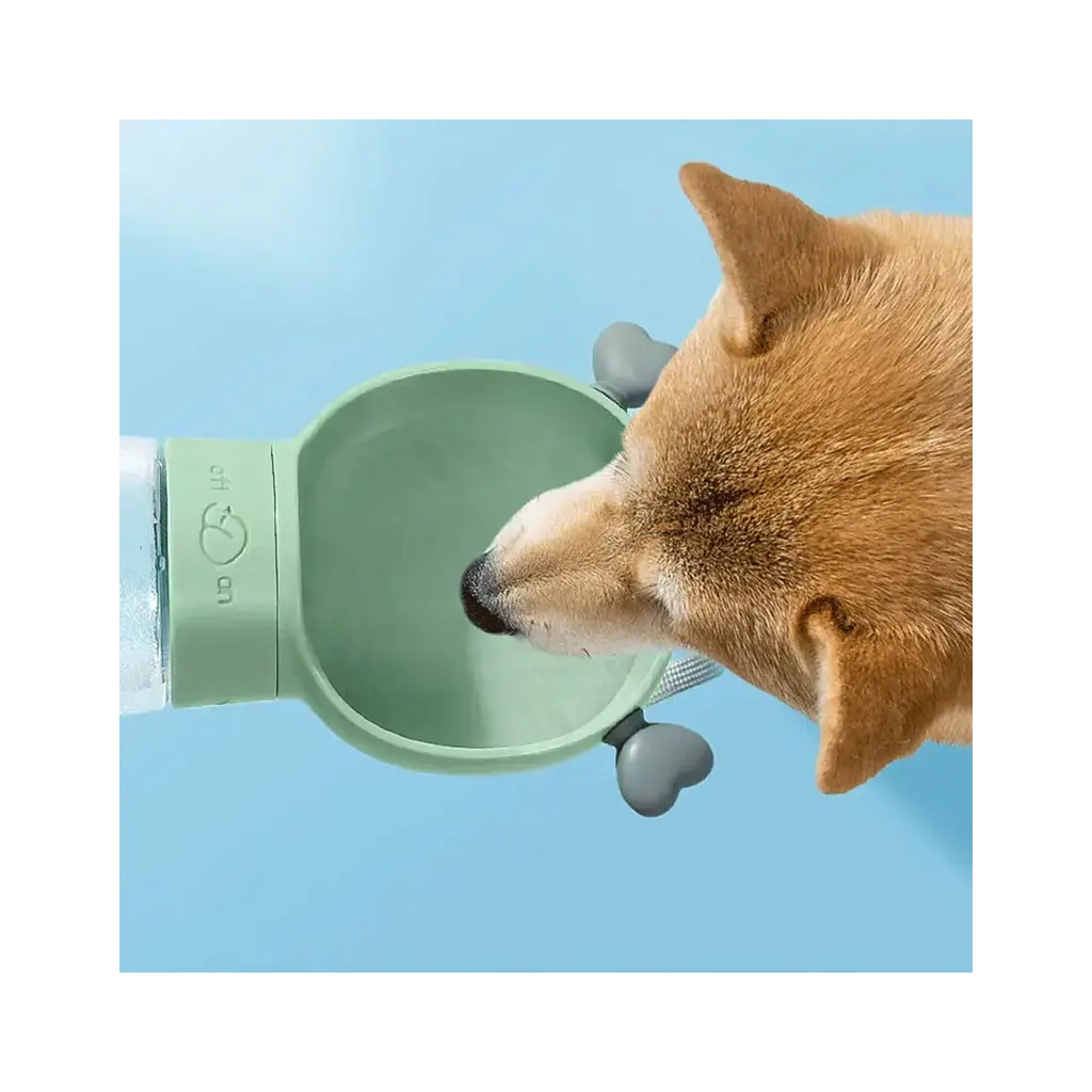 Посуд для собак Catmaster Пляшка-поїлка Зелена (6928949698451) - зображення 3