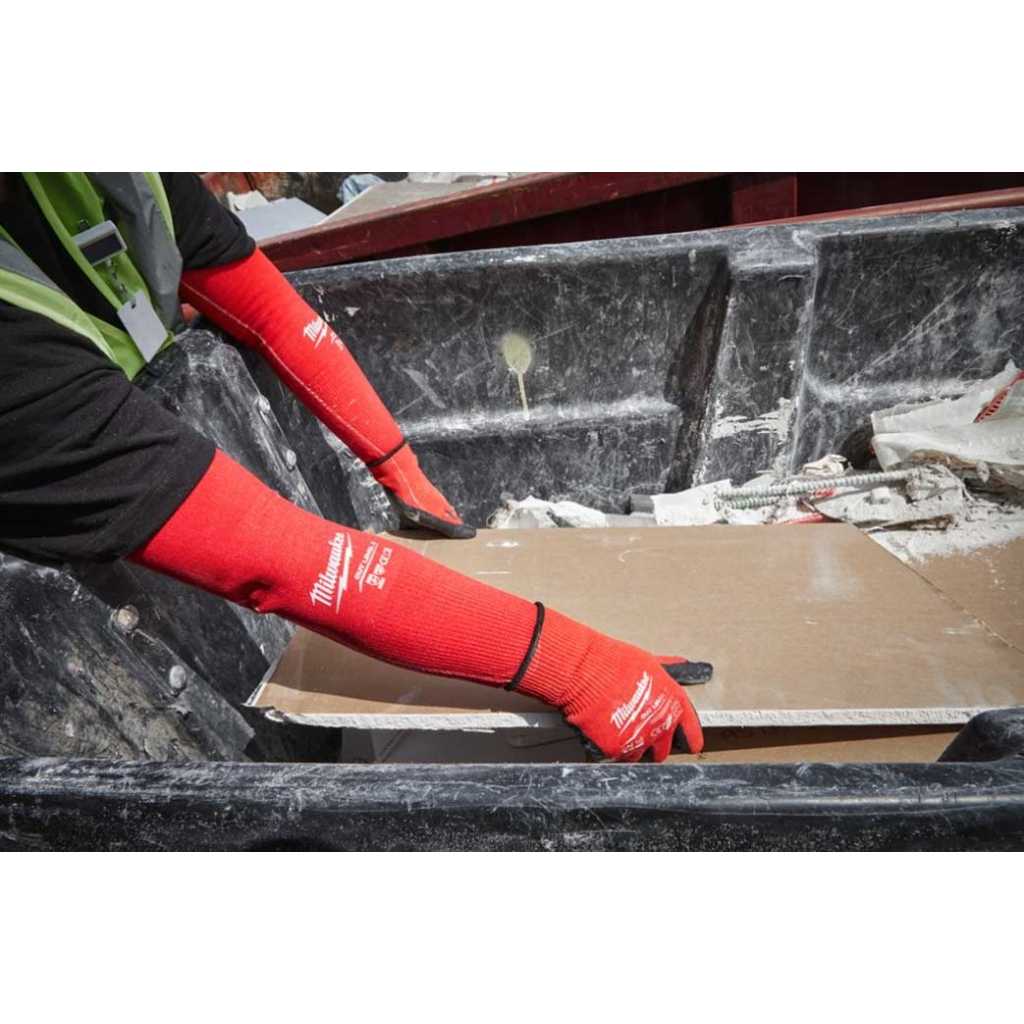 Нарукавники захисні Milwaukee з рівнем опору порізам C, 45 см (4932478585) - зображення 5