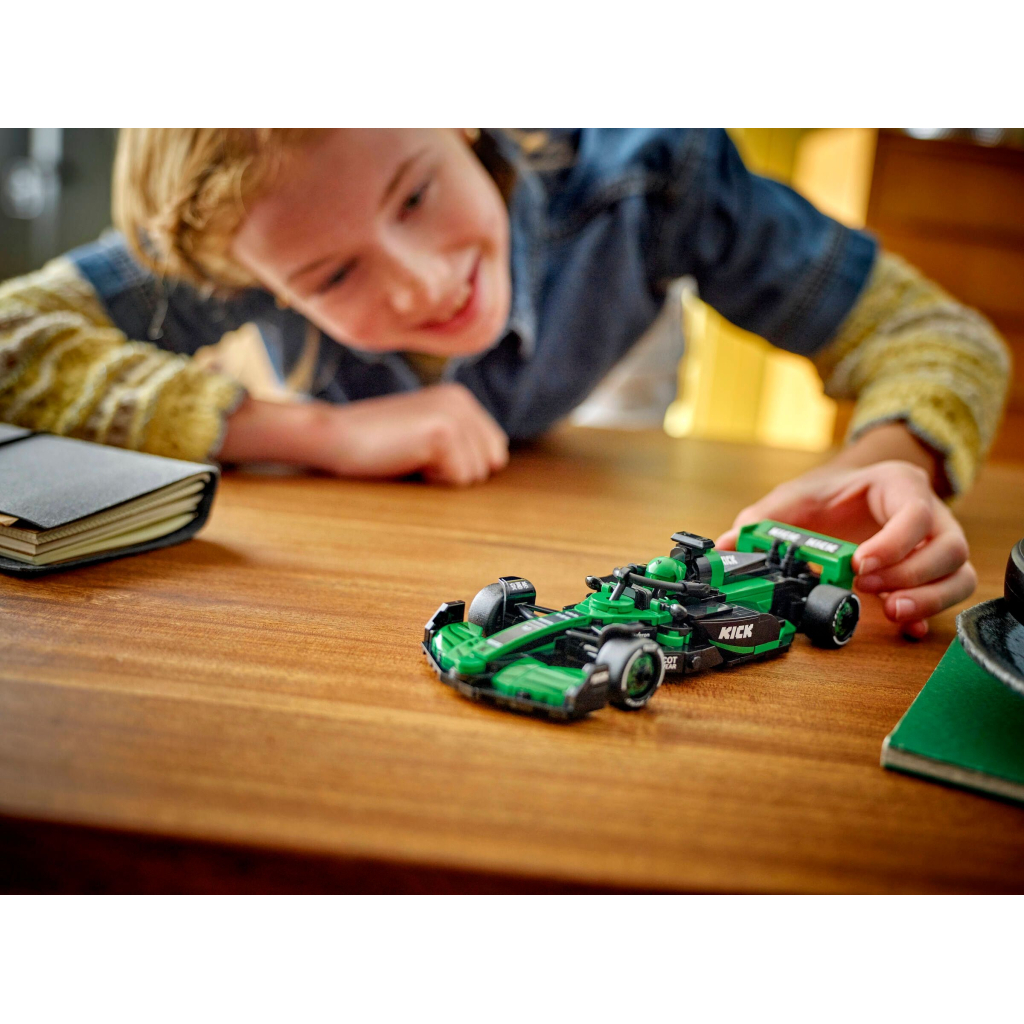 Конструктор LEGO Speed Champions Автомобіль для перегонів KICK Sauber F1 Team C44 (77247) - зображення 8