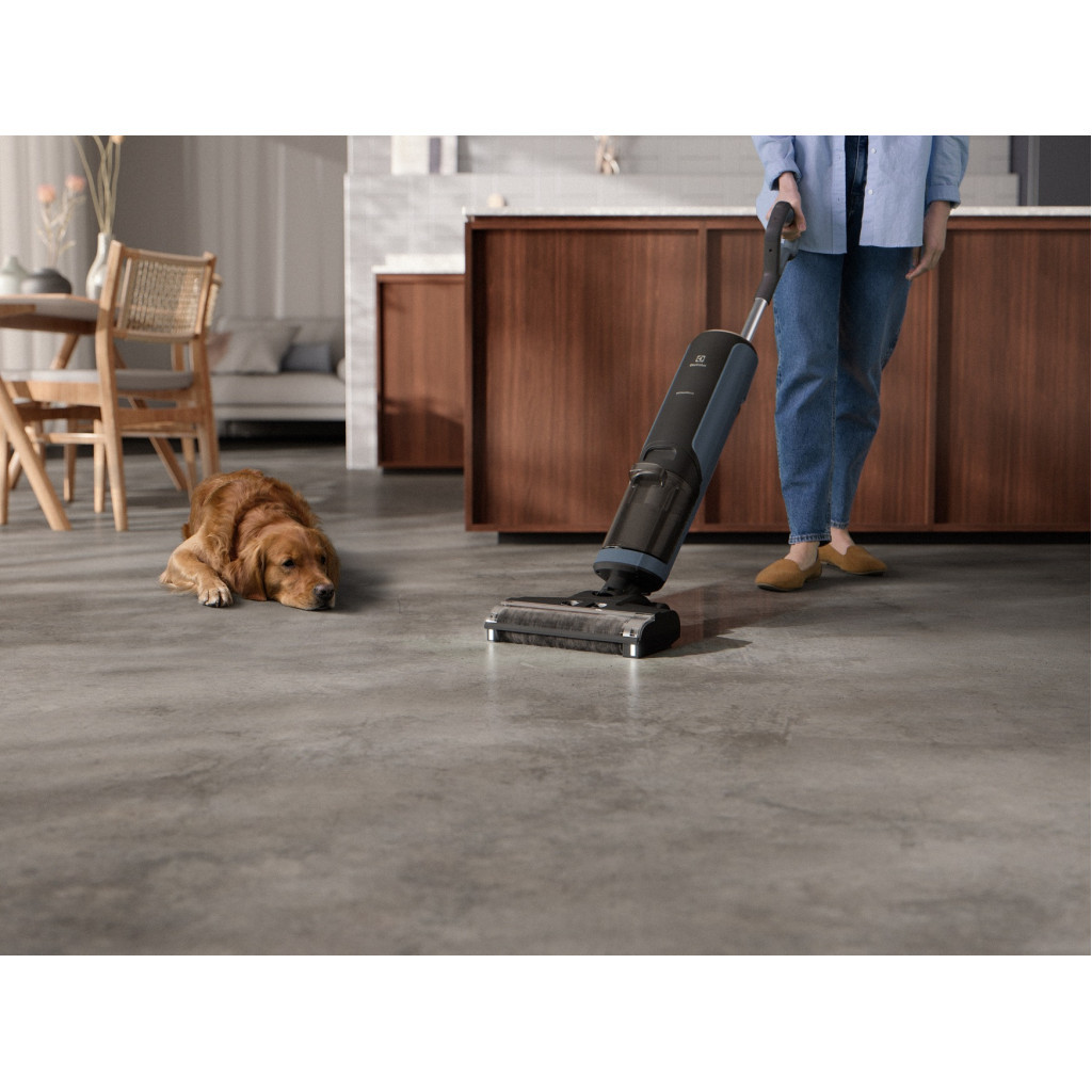 Пилосос Electrolux EW81U3DB - изображение 5