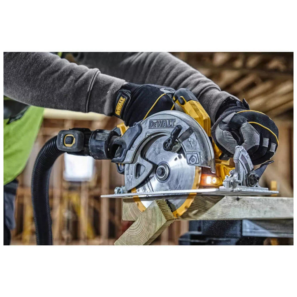 Дискова пила DeWALT 18В XR Li-Ion, диск 184х16 мм (без АКБ та ЗП) (DCS570N) - изображение 11