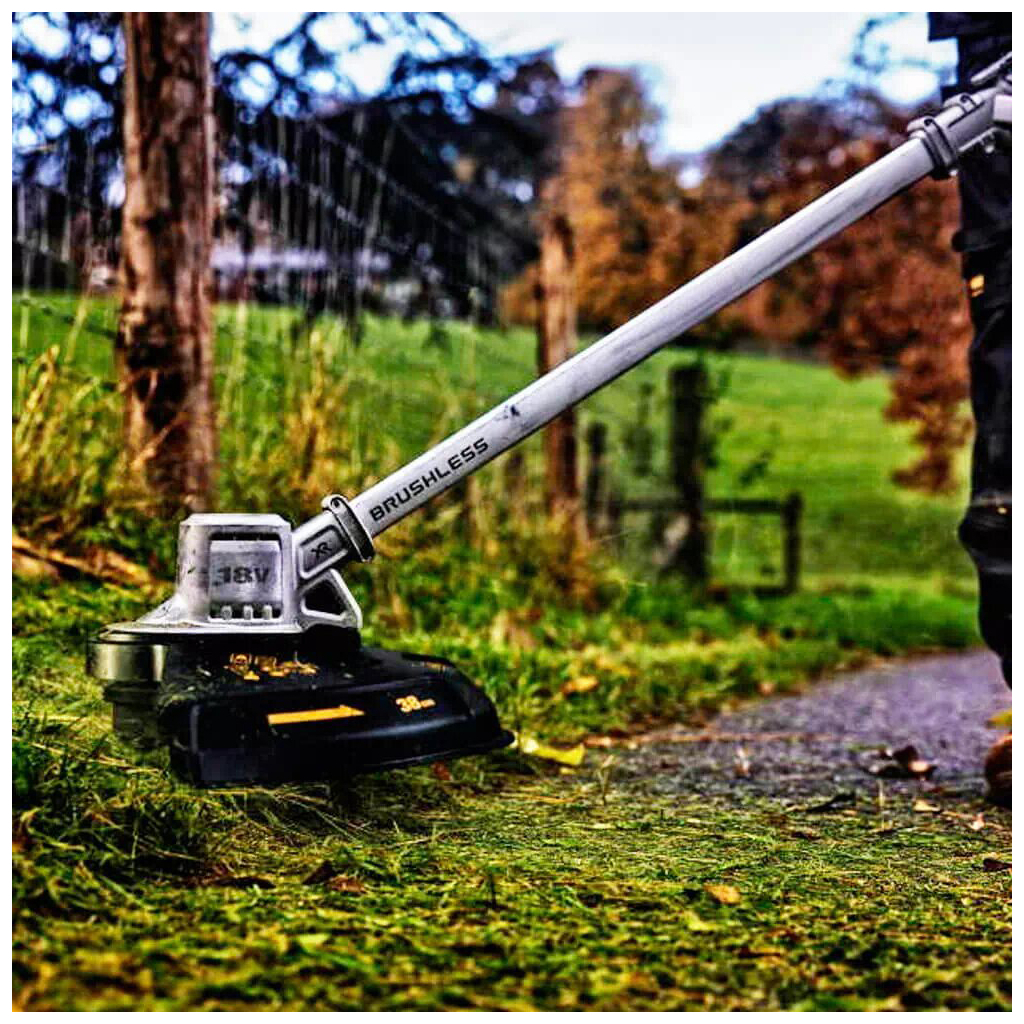 Тример садовий DeWALT 18 В, волосінь 2 мм, 36 см (без АКБ та ЗП) (DCMST561N) - зображення 8