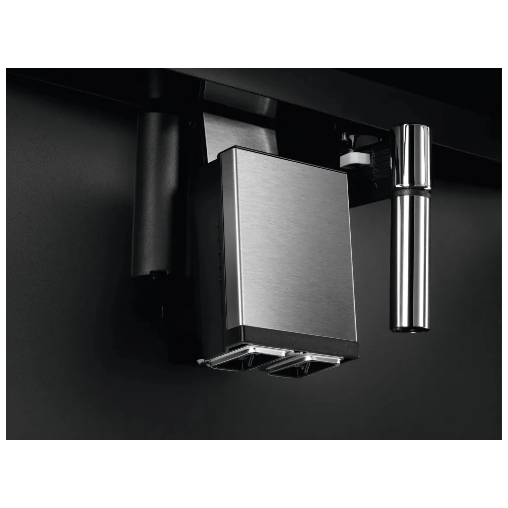 Кавомашина Electrolux KBC85Z - зображення 3
