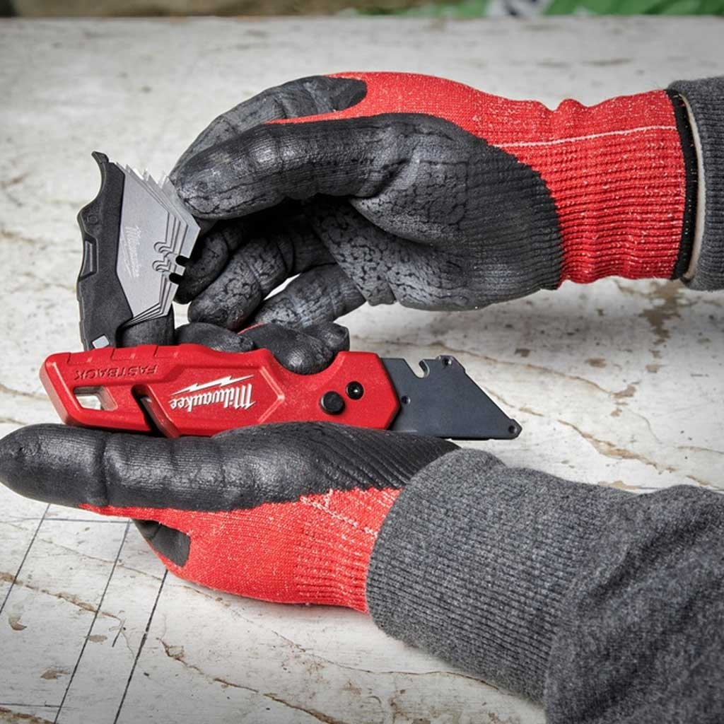 Ніж монтажний Milwaukee FASTBACK складний багатофункціональний с хранением лезвий (4932471358) - зображення 5