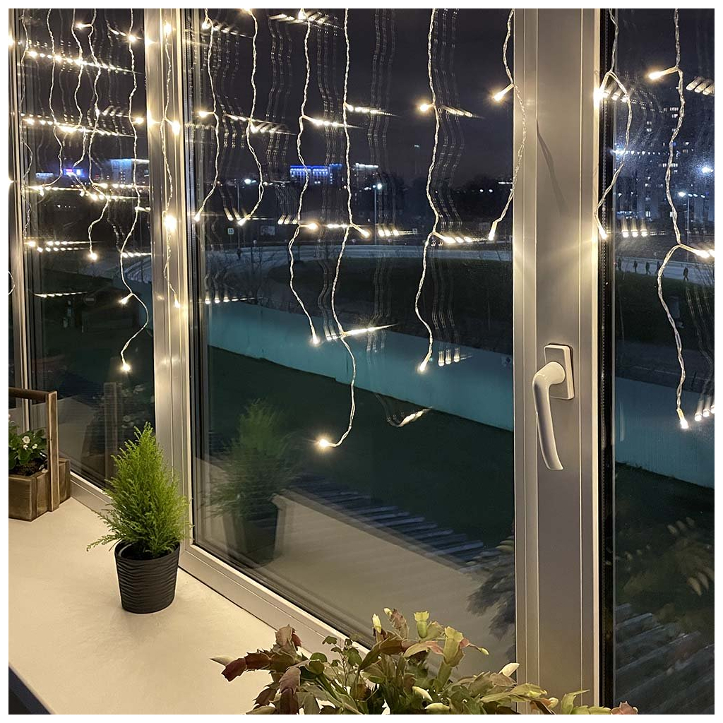 Гірлянда ColorWay Бахрома 3 м x 0.6 м 100 Led IP20 кольорова USB (CW-GF-100L36UMC) - зображення 4