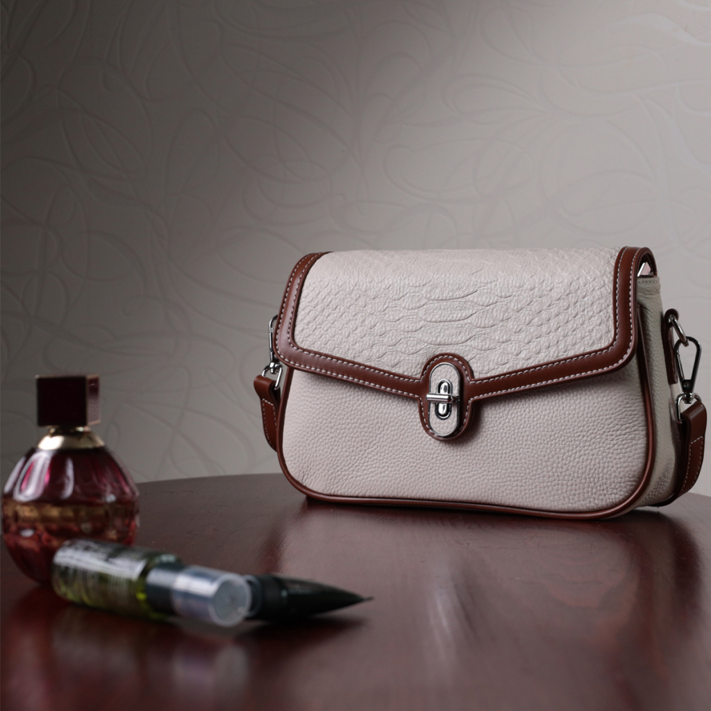 Сумка Vintage Жіноча з фактурним клапаном з натуральної шкіри Біла (22623) - зображення 11