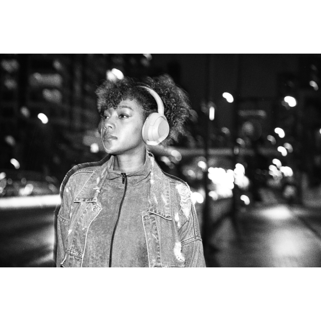 Навушники Sony Over-ear Ult Wear WHULT900N Off White (WHULT900NW.CE7) - зображення 5