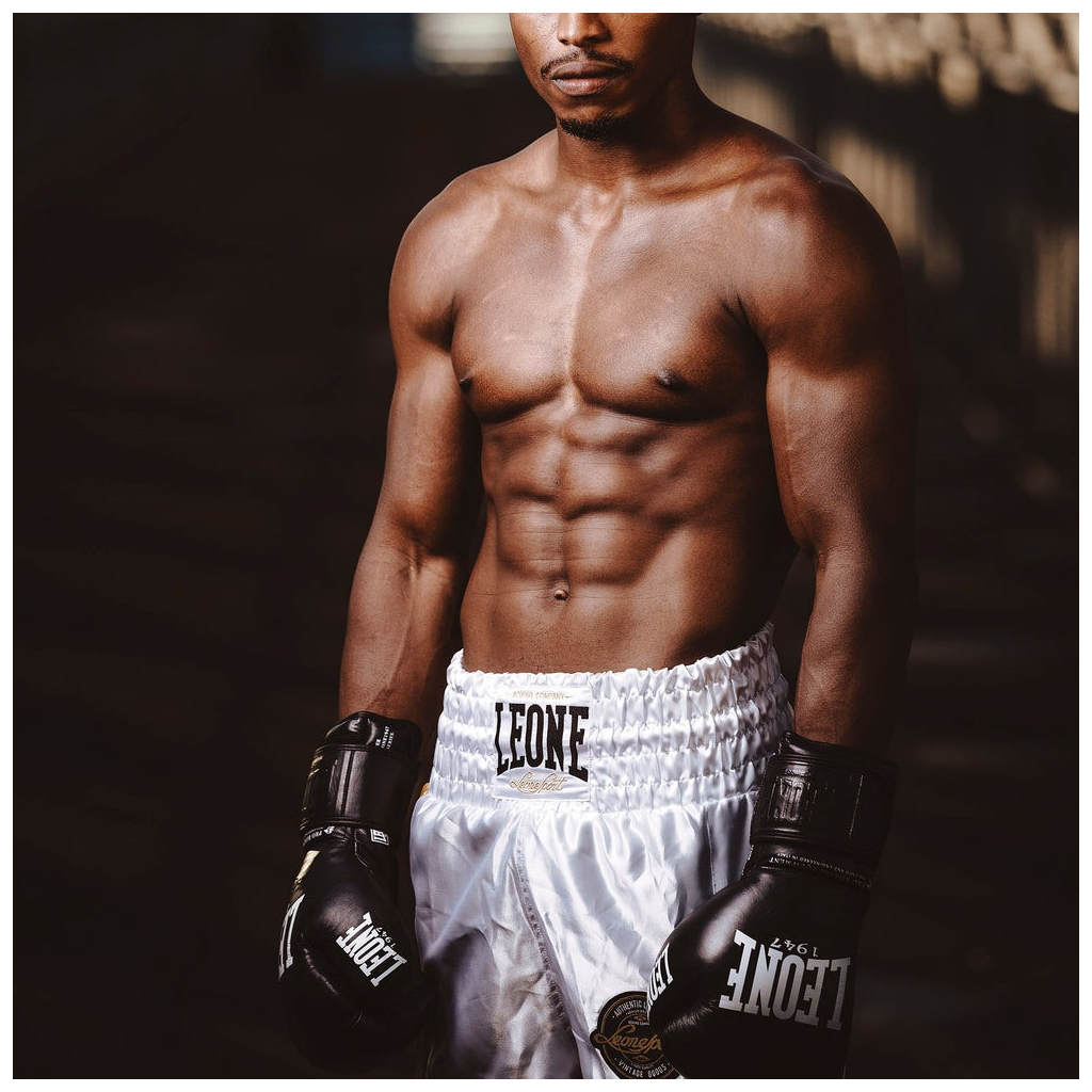 Боксерські рукавички Leone GN111 The Greatest Black 16 унцій (GN111_Black_16oz) - зображення 8